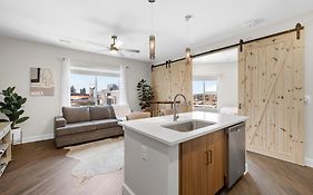 The Bel Air Suite The Gulch